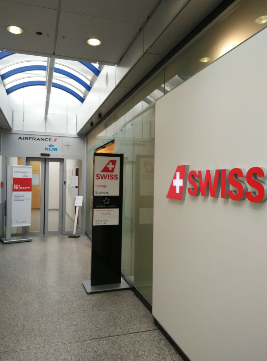 genevaswissloungeentrance Verylvke