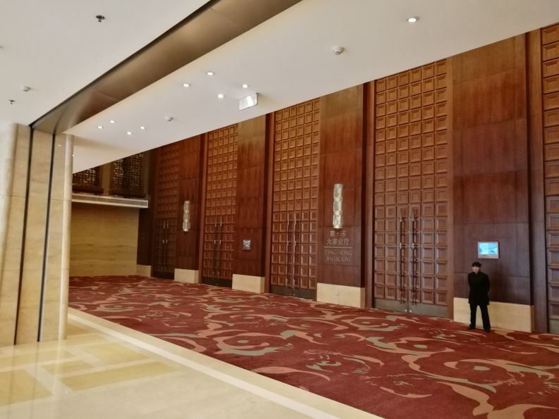 hilton-beijing-capital-airport-dining-hall | Verylvke