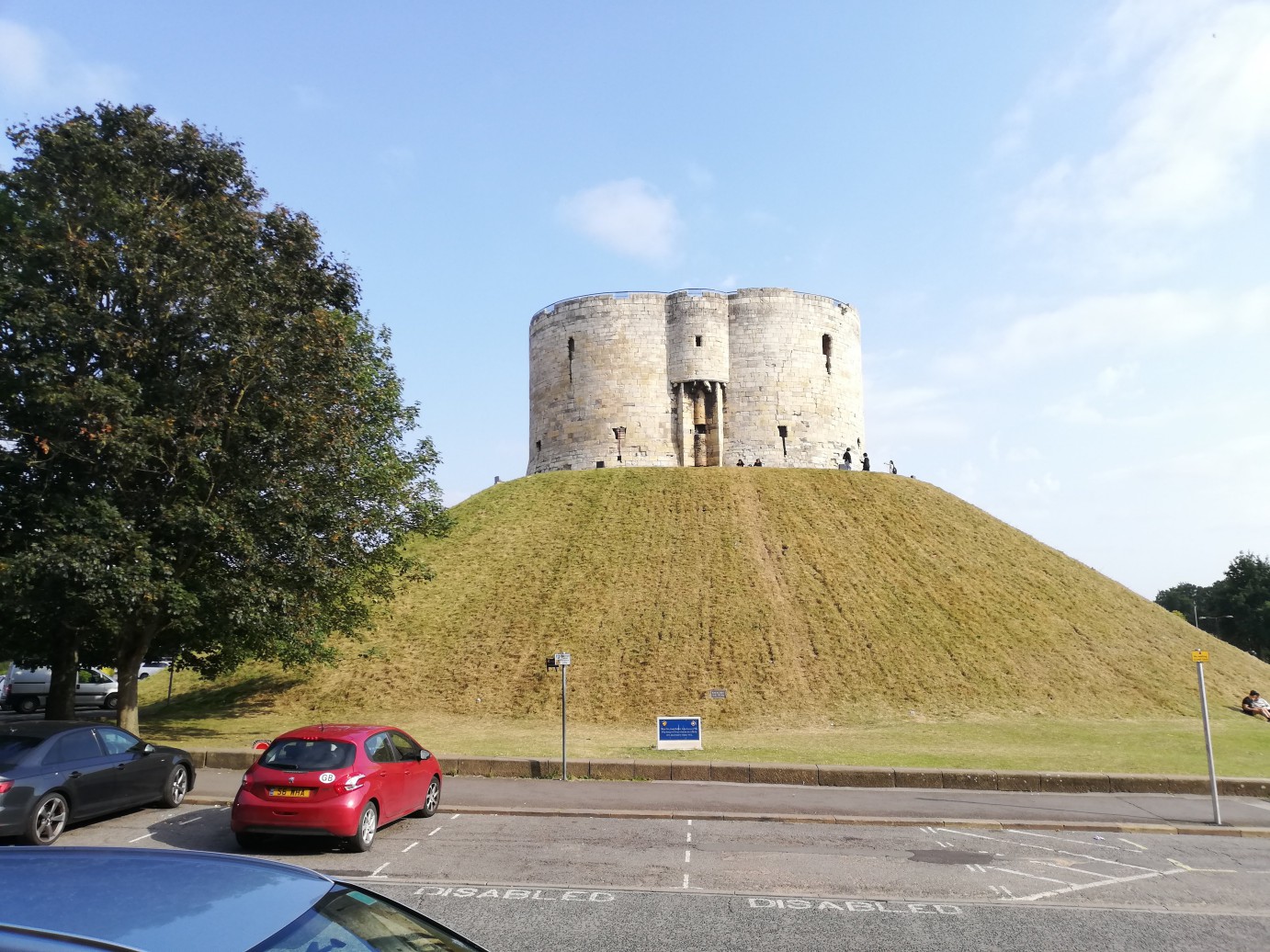 hiltonyorkcliftontower Verylvke