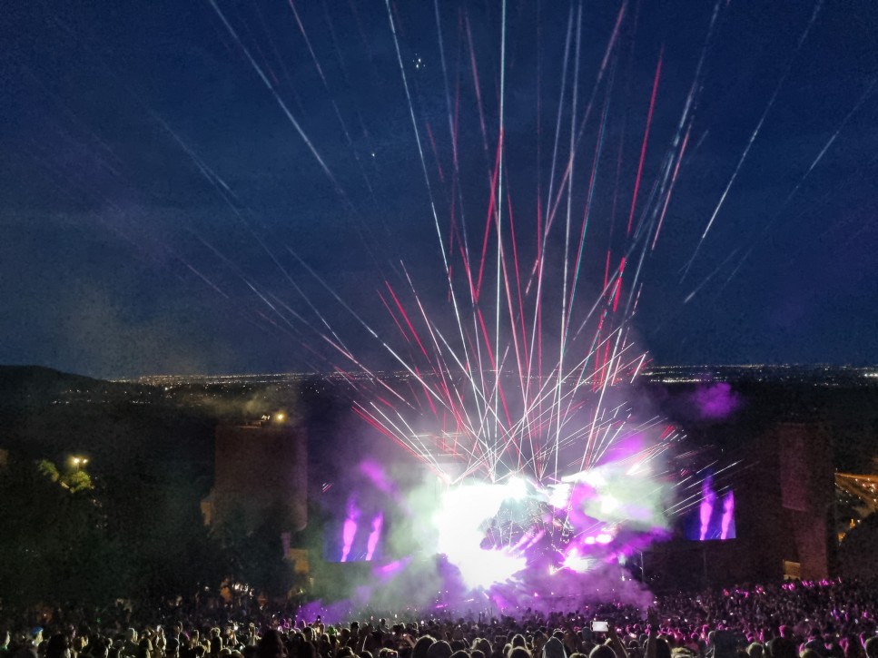 Red Rocks Amplitheather Rave red-rocks-amphitheatre-9 | Verylvke