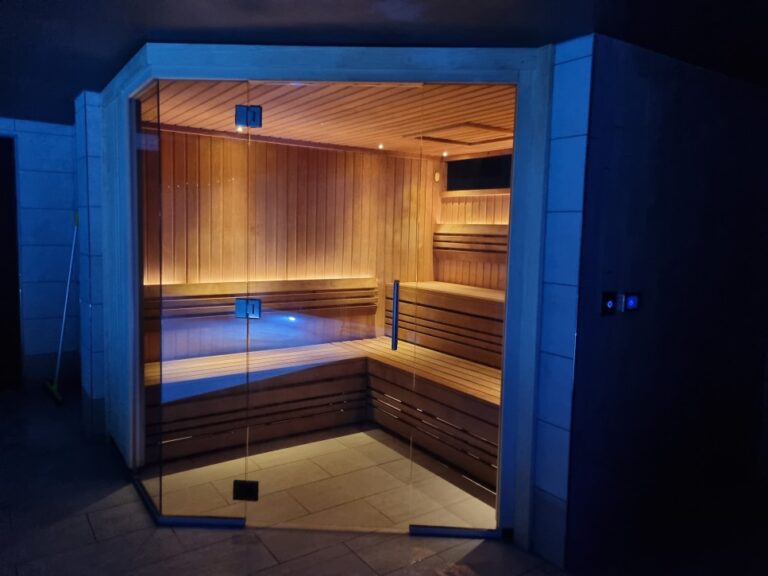 kimptoncharlottesquaresauna Verylvke