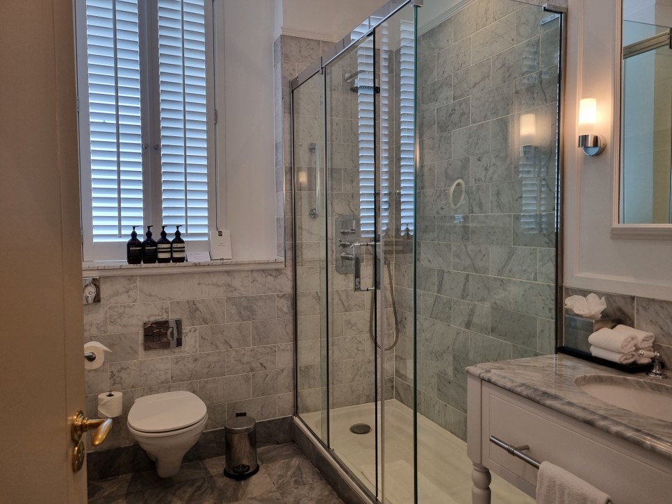 waldorfastoriaedinburghbathroom Verylvke