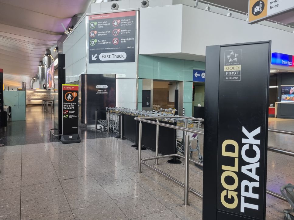 My review of Star Alliance lounges at Heathrow T2 | Verylvke