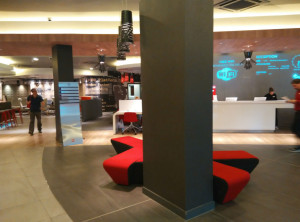 ibis-london-euston-lobby