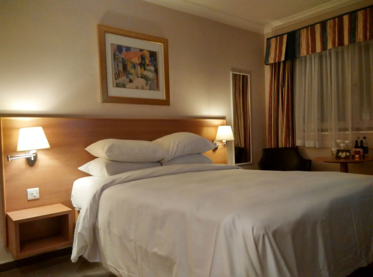 hilton-stansted-room-2