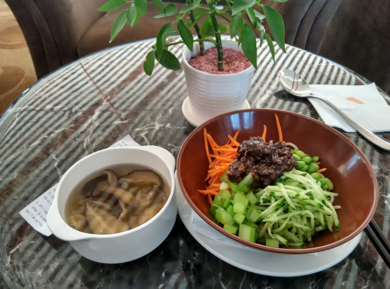 beijing-bgs-first-lounge-my-food