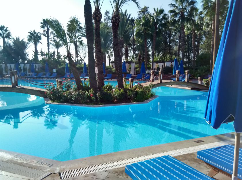 le-meridien-marrakech-swimming-pool